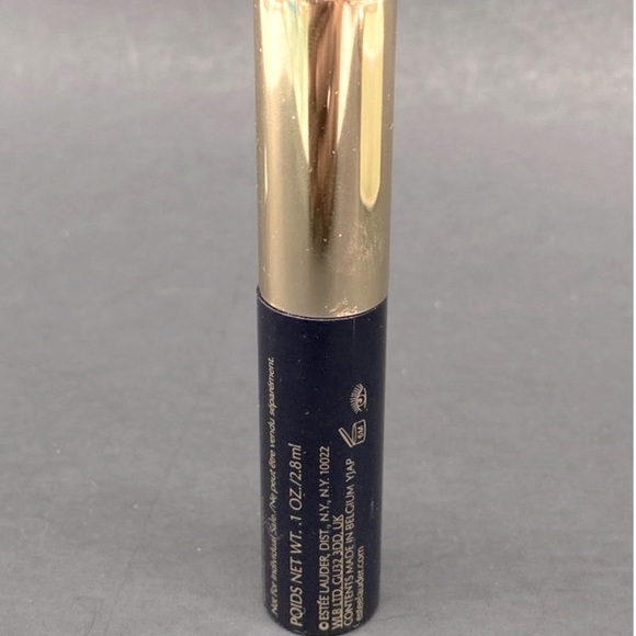 Estee Lauder Sumptuous Lash Multiplying Volume Mascara Extreme Black - Picture 7 of 7